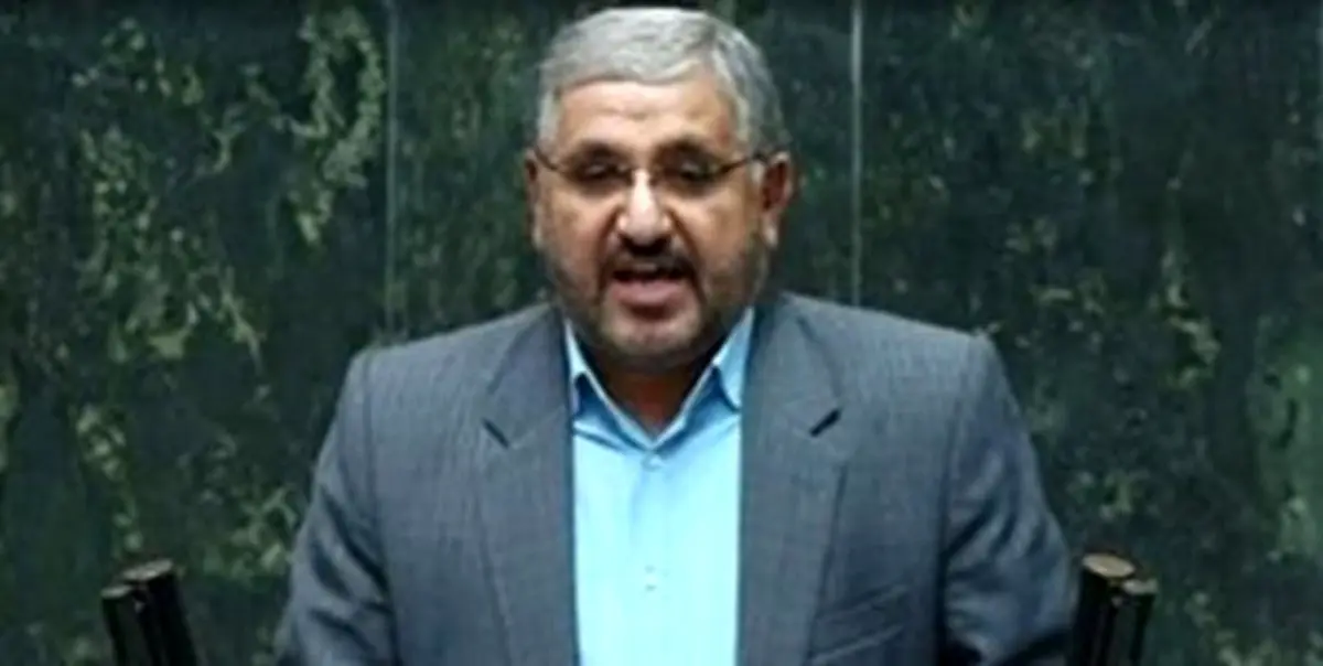 انتقاد از بلاتکلیفی ۵ هزار خانوار زلزلهزده سرپل ذهاب و گیلانغرب