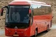 اتوبوس در دستان نوجوان بی‌گواهینامه