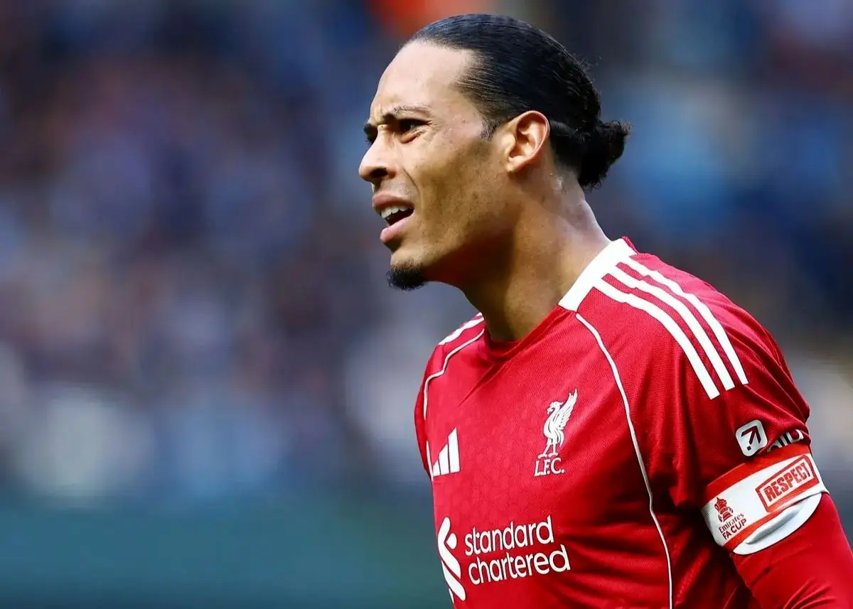 لیورپول برای نجات فصل جلسه اضطراری تشکیل داد