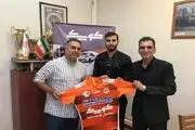 مدافع سابق استقلال شاگرد دایی شد