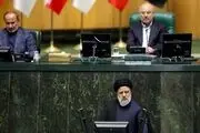 حسرت اختلاف میان دولت و مجلس را به دل دشمنان می‌گذاریم