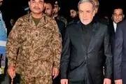 چرا ژنرال عاصم منیر با لباس نظامی از هیات ایرانی استقبال کرد؟