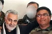فرمانده شهید تیپ فاطمیون در کنار حاج قاسم + عکس