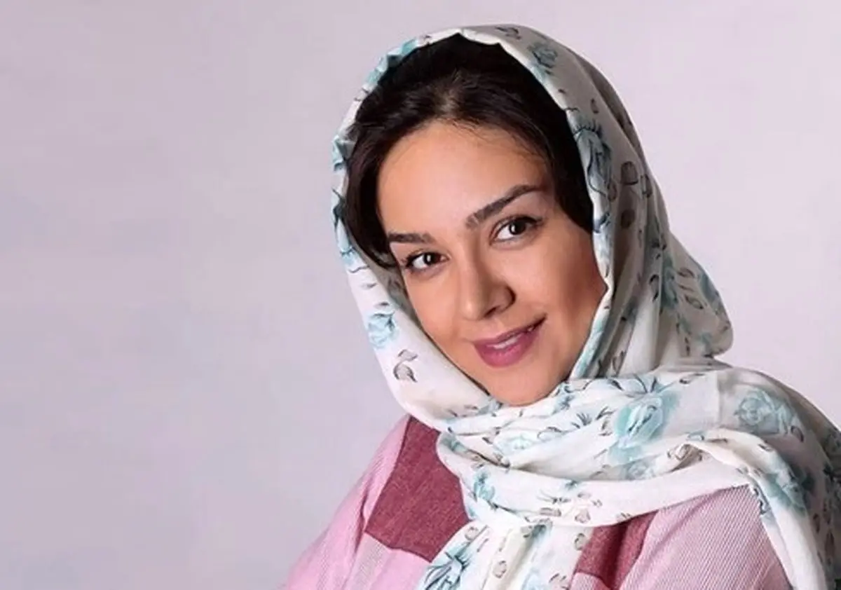 شیرین در نون خ با عکسی متفاوت| تیپ متفاوت شیرین در نون خ