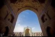 ورودی‌های مسجد جامع اصفهان روی موتورسواران بسته شد 