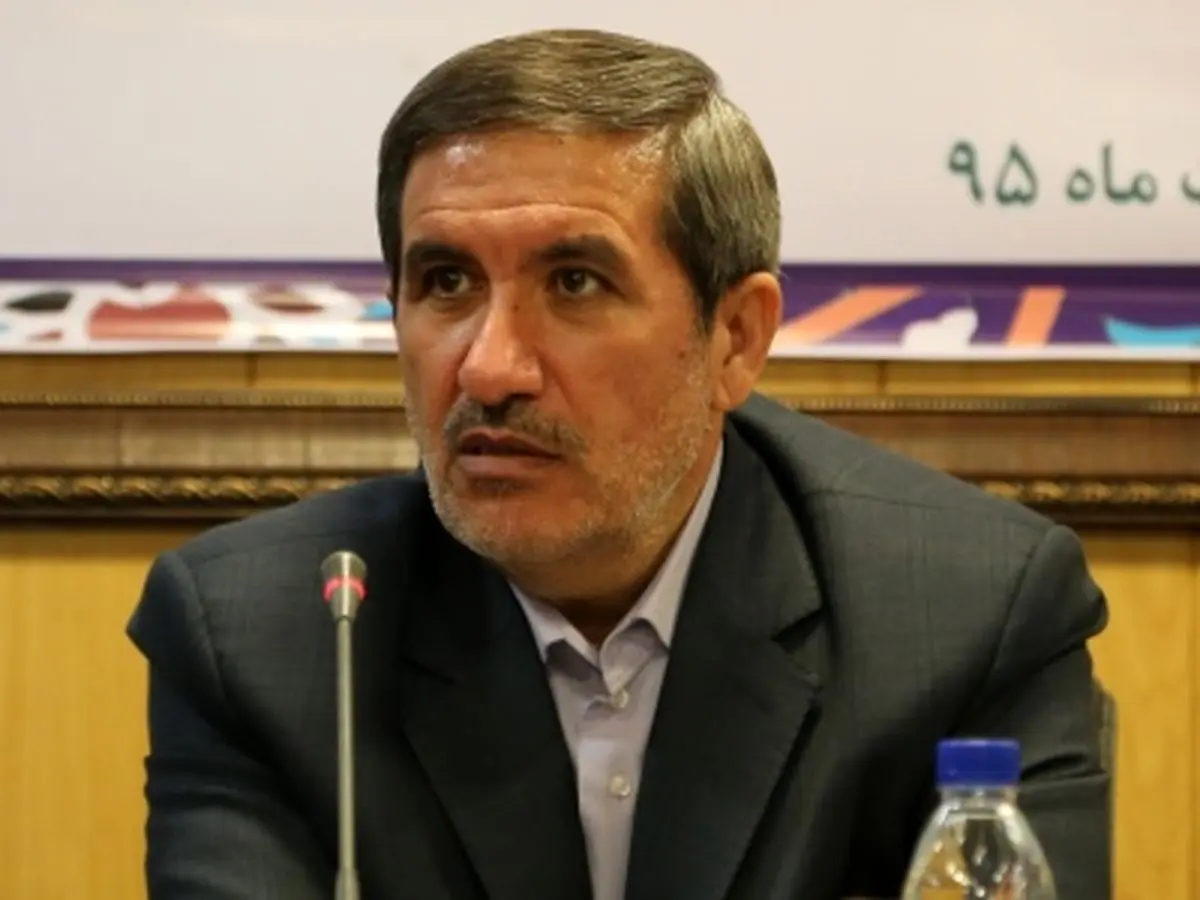 «ساماندهی مسافربرهای شخصی» در دستور کار شورای ترافیک تهران/ جریمه صرف این افراد توسط راهور تبعات اجتماعی دارد
