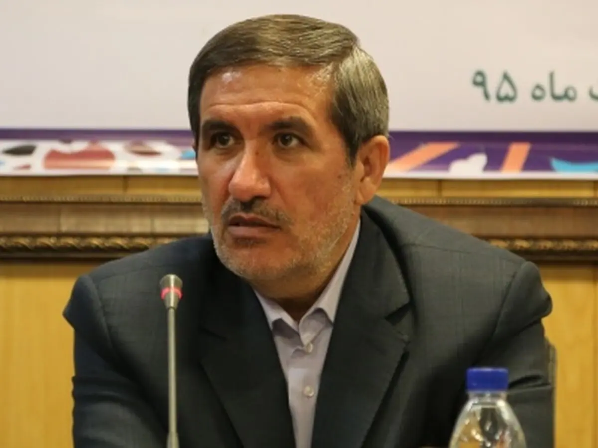 «ساماندهی مسافربرهای شخصی» در دستور کار شورای ترافیک تهران/ جریمه صرف این افراد توسط راهور تبعات اجتماعی دارد