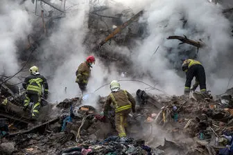 عکسی دردناک از آتش نشانان فاجعه پلاسکو