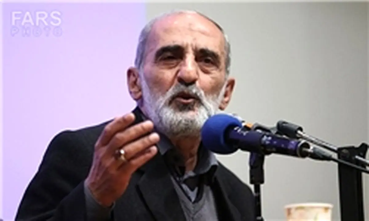 شریعتمداری: برخی اصلاحاتی ها شاخه پشت میز نشین تکفیری ها هستند