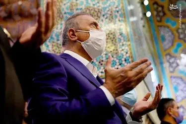 حضور نخست وزیر عراق در مرقد مطهر امام رضا(ع)
