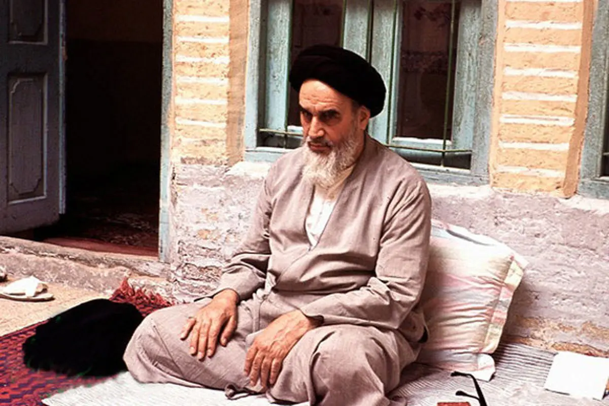 چند پیشنهاد برای ادای دین به امام(ره) در تئاتر
