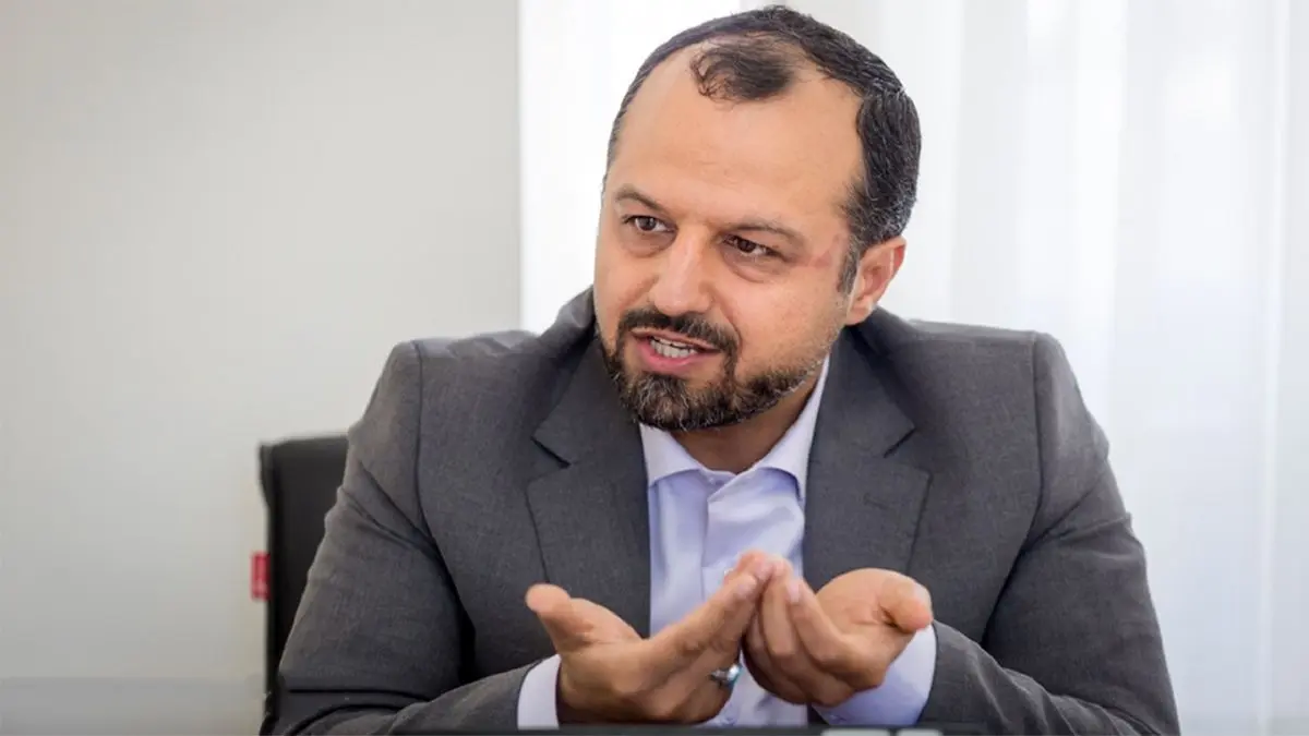 خاندوزی: روابط بانکی و ارزی با روسیه تسهیل می شود