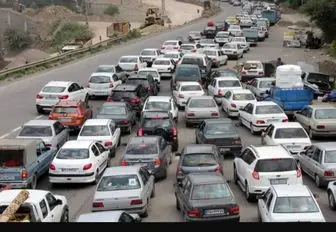 ترافیک سنگین در محورهای چالوس، هراز و آزادراه قزوین- رشت