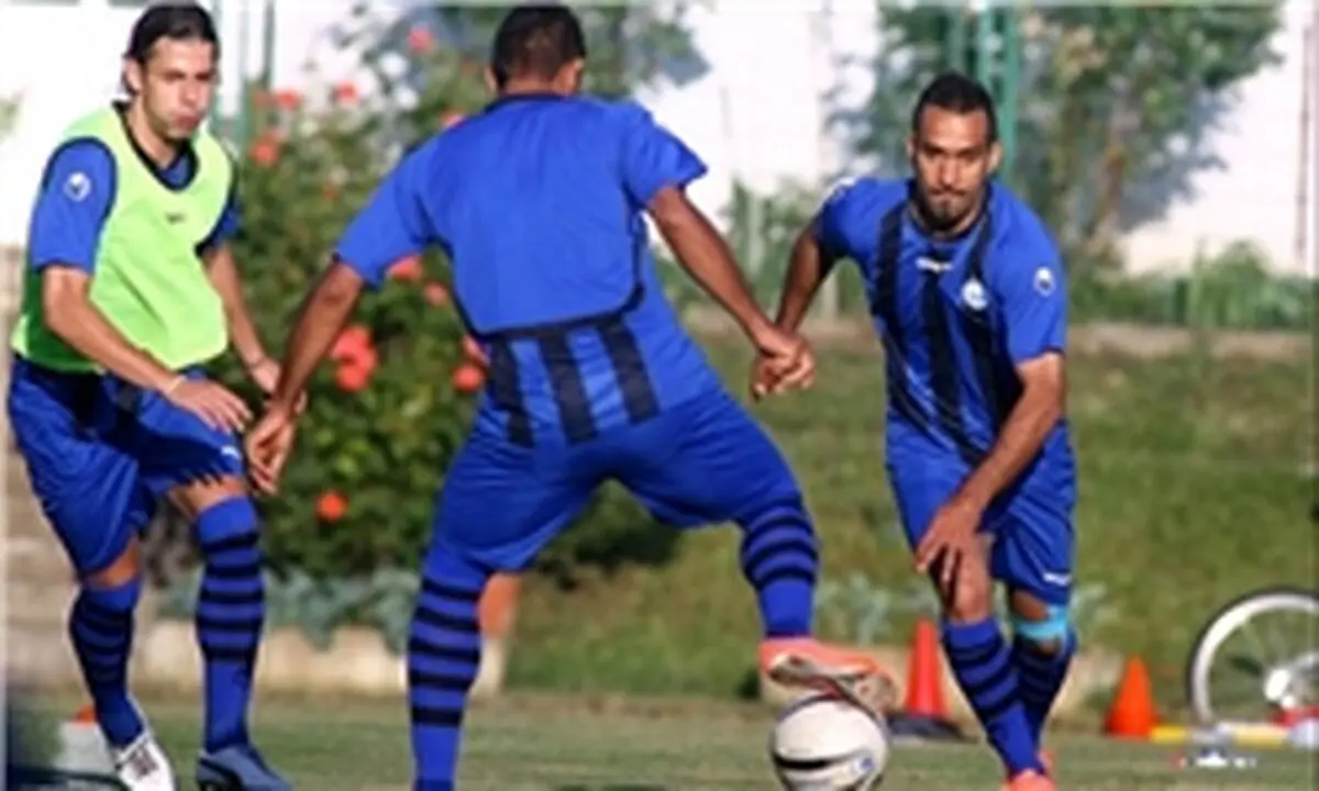 اخبار کوتاه از آبی‌پوشان