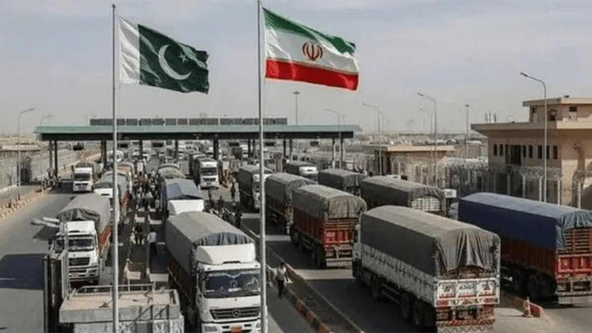 سرگردانی کامیون‌های ایرانی پشت مرز پاکستان