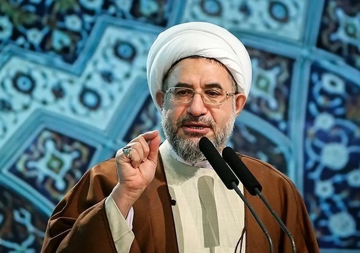 آیت الله اراکی: تحریم ها نتیجه اغتشاشات فتنه گران است