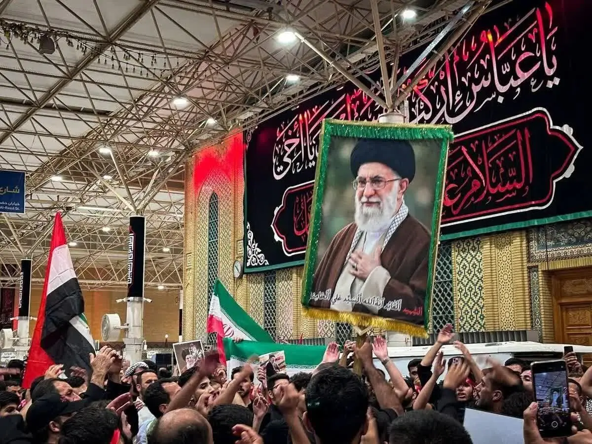 بیش از ۲ میلیون نفر در تشییع آیت‌الله خامنه‌ای در نجف حضور دارند