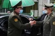 امیر حاتمی: در صادرات اقلام و تجهیزات دفاعی هیچ مشکلی نداریم