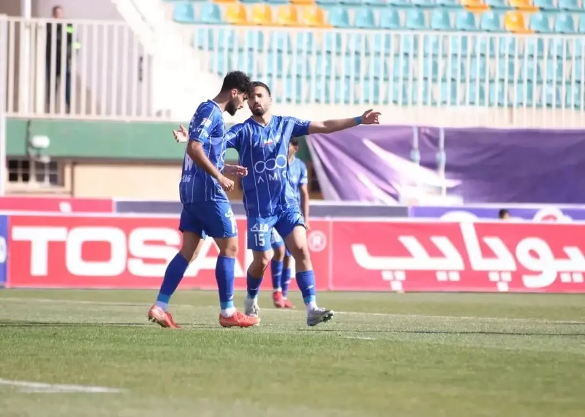 زنده: نتیجه بازی فولاد هرمزگان 0 - استقلال 1