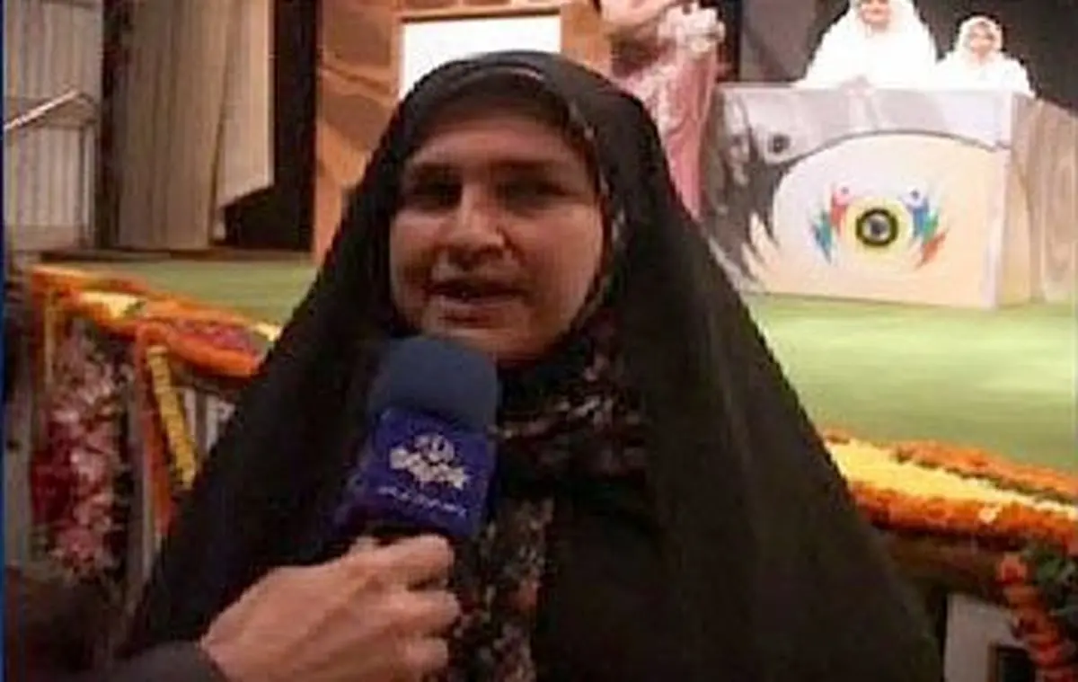 یک ایرانی، زننمونه هند است! + عکس