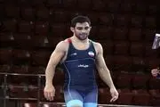 شکست حسین خانی در دور نخست وزن ۷۴ کیلوگرم کشتی آزاد 