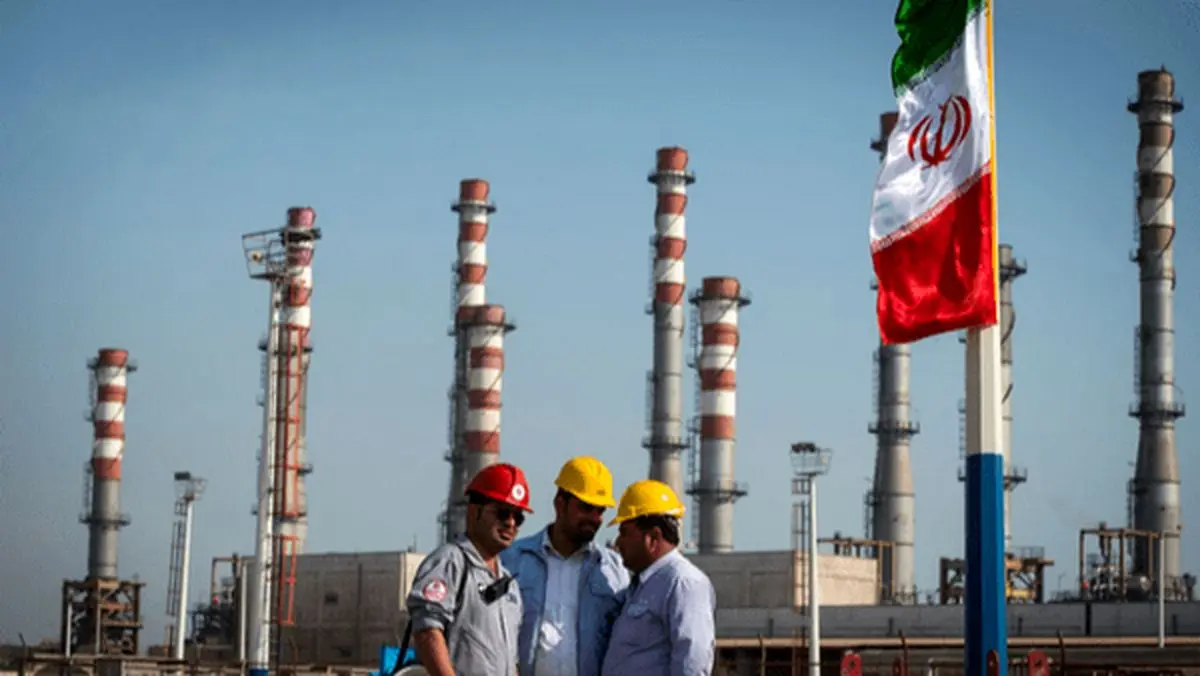 رکوردشکنی صادرات نفت ایران به نمادی از «افول آمریکا» تعبیر شد