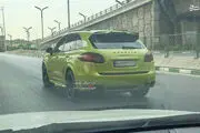 خودروی لاکچری با رنگی خاص/ عکس