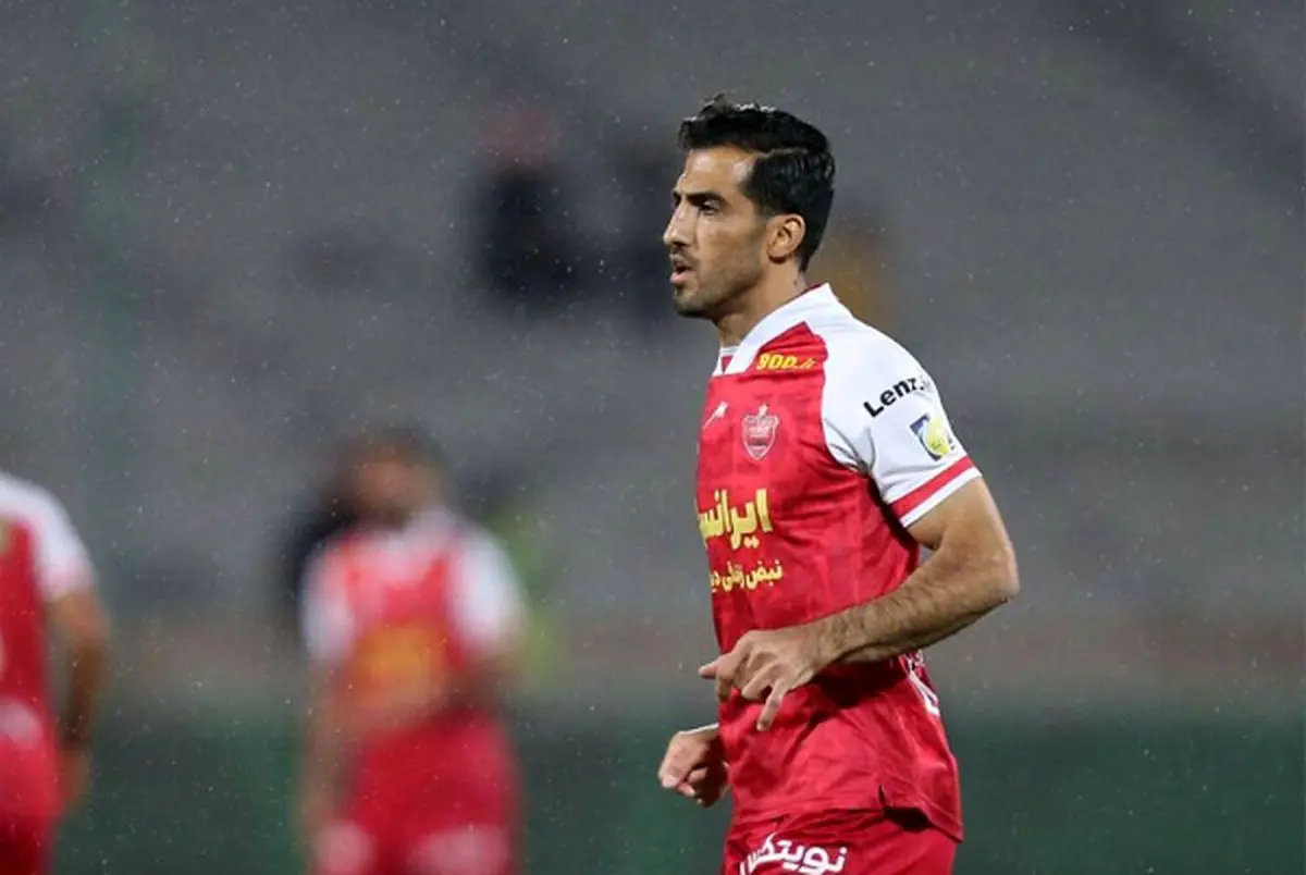 ستاره پرسپولیس خادم امام رضا(ع) شد