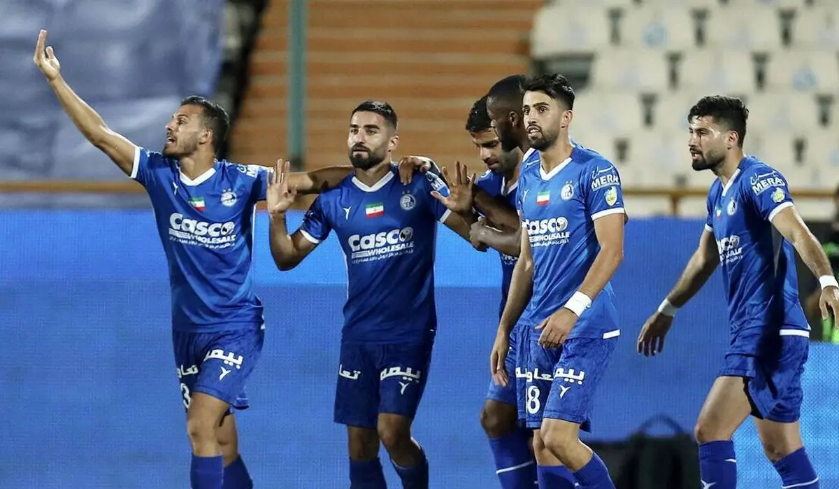 مهاجم استقلال از انگلیس میآید