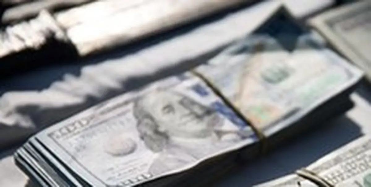 قیمت خرید دلار در بانک‌ها در 27 فروردین 98
