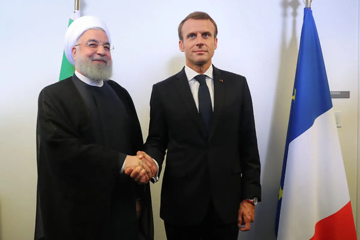 ارائه پیام «روحانی» به «مکرون» توسط «عراقچی»