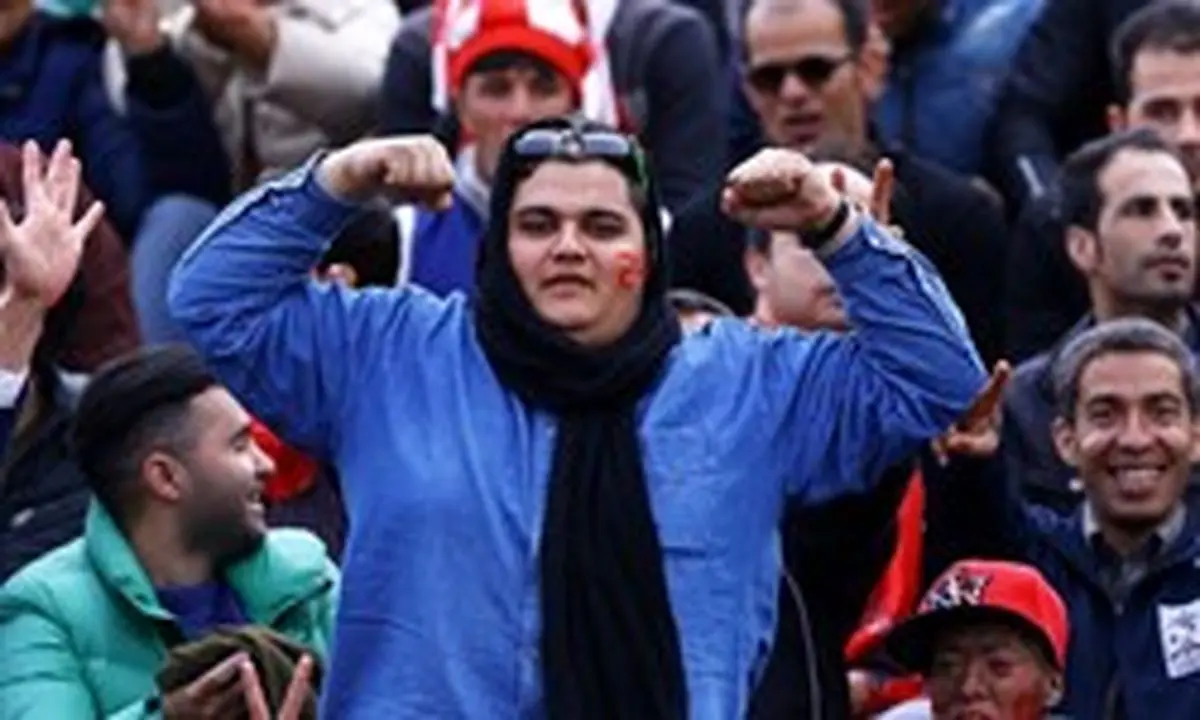 هوادار زننما مرد از آب درآمد!+تصاویر