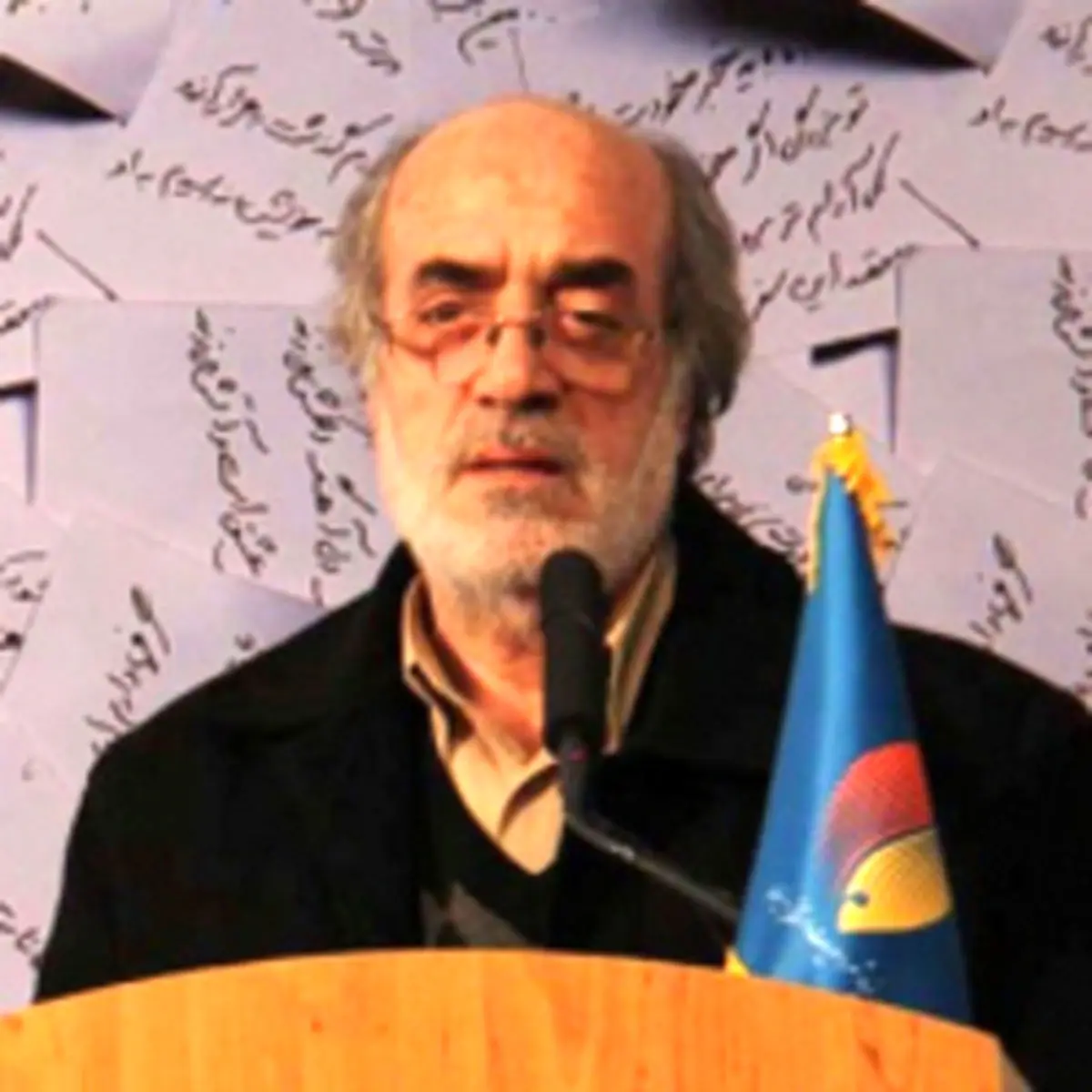 قانون باید جلوی سرقت ادبی بایستد