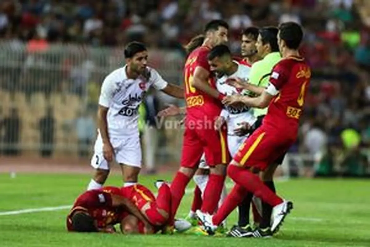 کارت‌های بی‌دلیل مهاجمان پرسپولیس