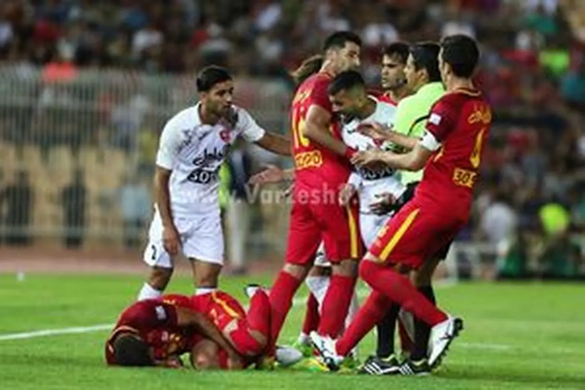 کارت‌های بی‌دلیل مهاجمان پرسپولیس