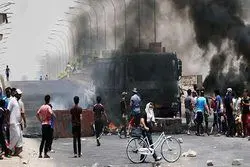 تلاش معترضان برای حمله به دفتر جریان صدر در بابل عراق