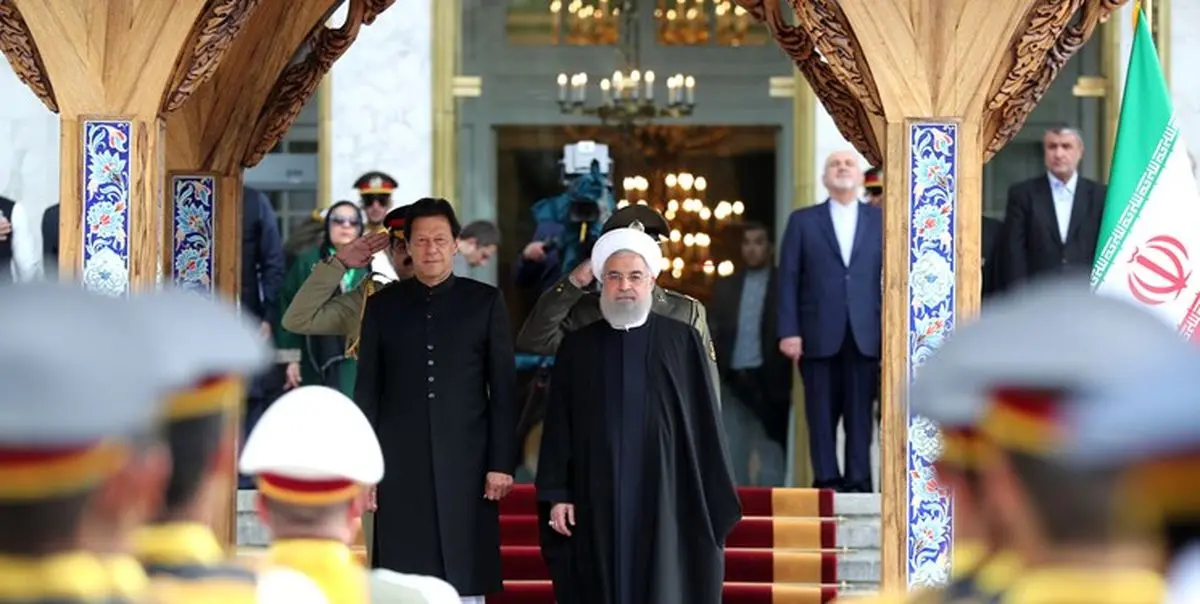استقبال رسمی روحانی از نخست وزیر پاکستان