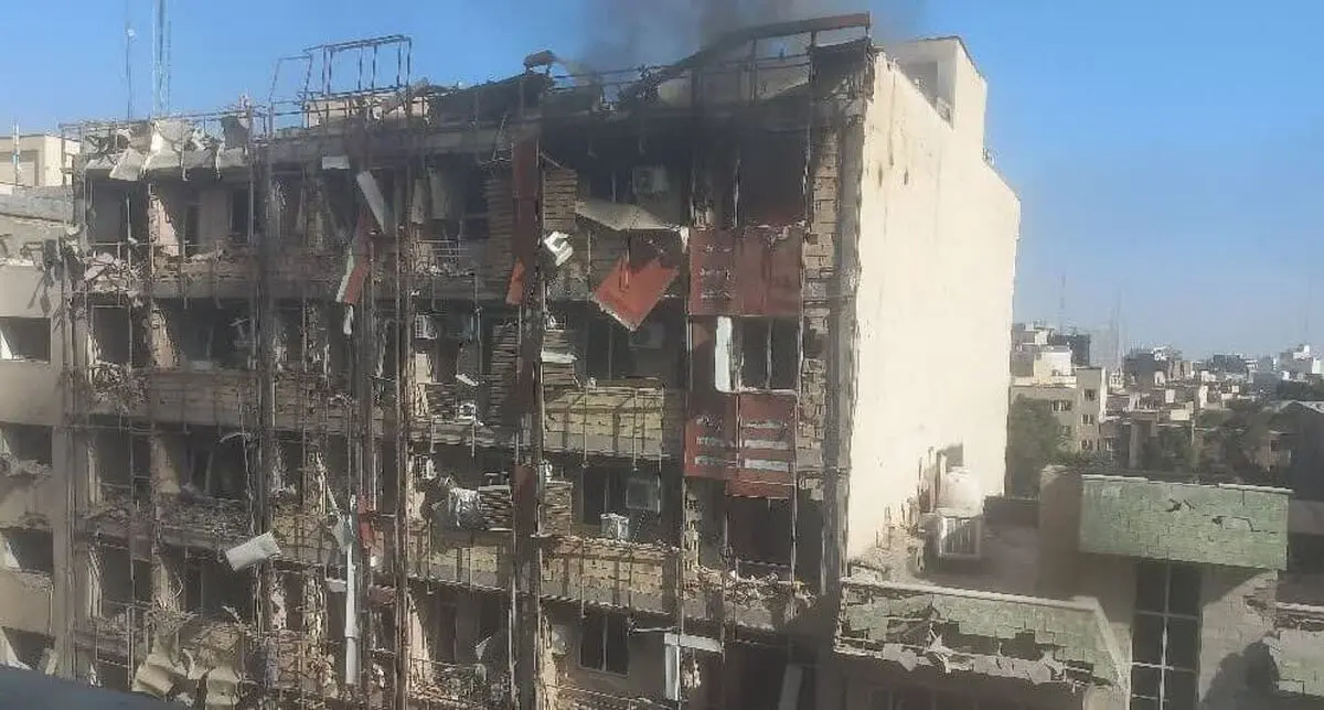 تصویری از انفجار در حوالی میدان ولیعصر تهران