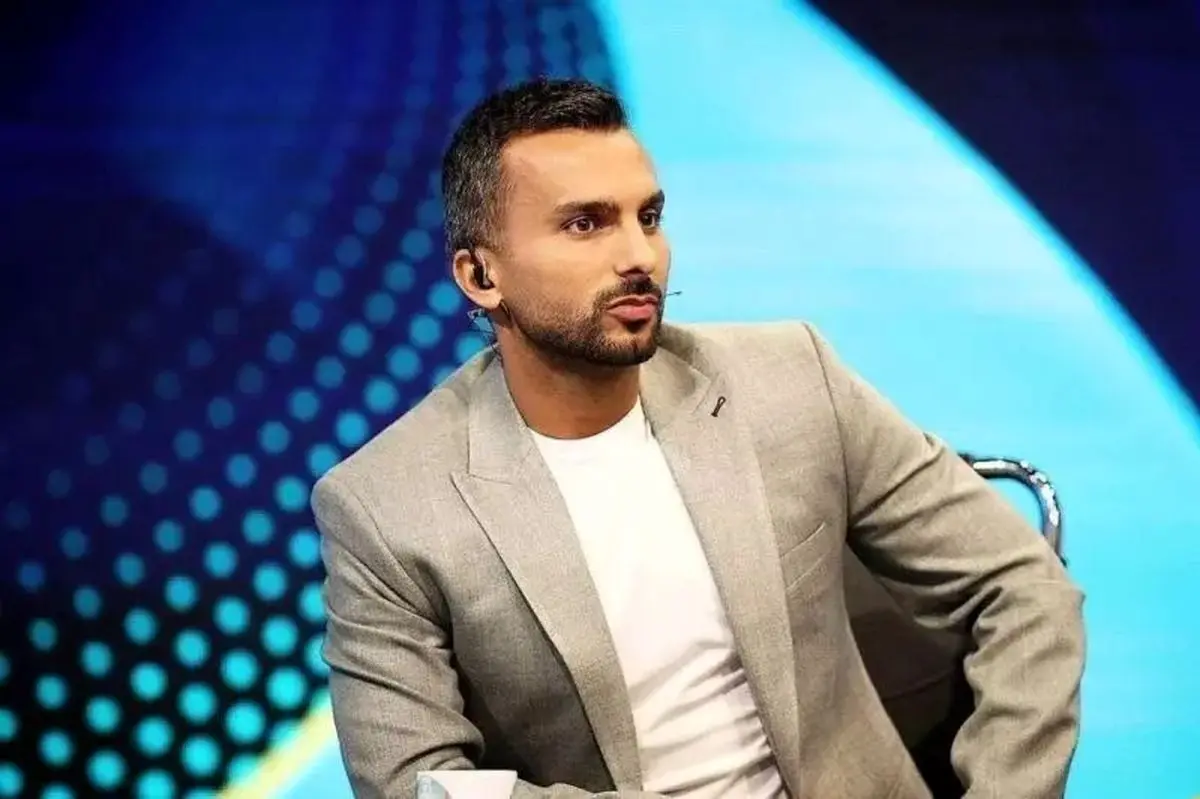 سرقت دوباره موبایل از محمد حسین میثاقی مجری فوتبال برتر