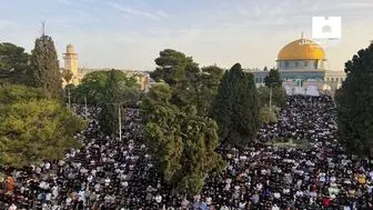 اقامه نماز عید فطر در مسجدالاقصی با حضور پرشور فلسطینیان + تصاویر