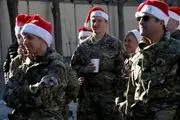 هدیه ای که نظامیان انگلیسی در افغانستان به بهانه کریسمس می گیرند