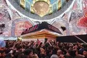 عزاداری زائران اربعین حسینی در حرم علوی/ گزارش تصویری