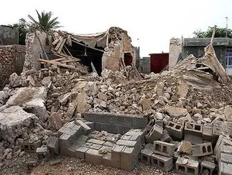 سفر مجدد بازیگر زن پرحاشیه به مناطق زلزله زده/عکس