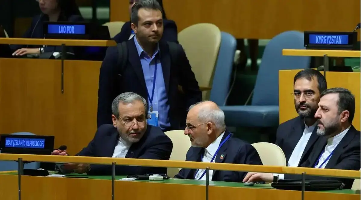 آمریکا ۲ دیپلمات ایرانی را اخراج کرد