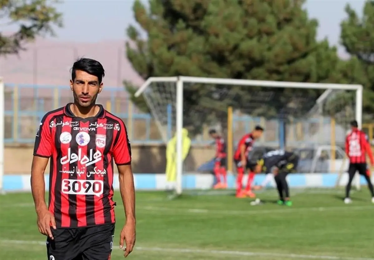 احتمال غیبت مدافع تراکتور مقابل پرسپولیس