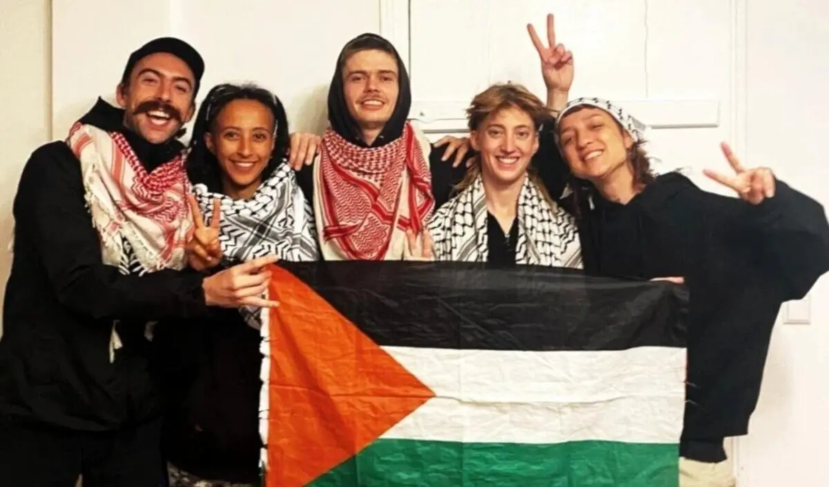 بازجویی با لباس زیر