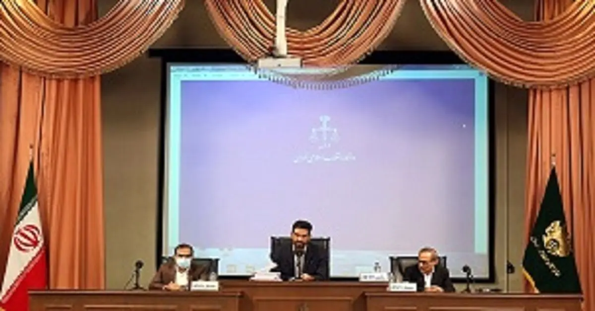 قاضی خطاب به متهم صمیمی: از مطلب کذب گفتن ابایی ندارید/ در شرکت‌های زیادی سرمایه‌گذاری کردید که ناشی از تغییر و فروش ارز است