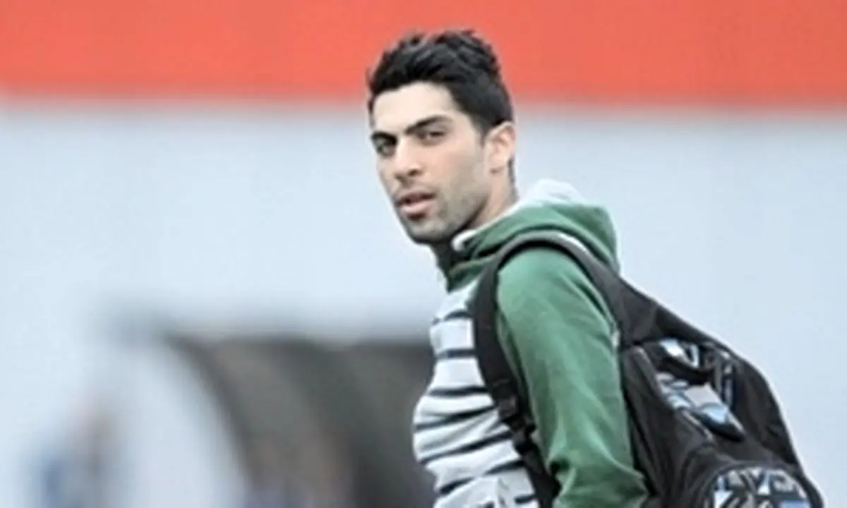 بازیکن سابق پرسپولیس با نفت ثبت کرد!