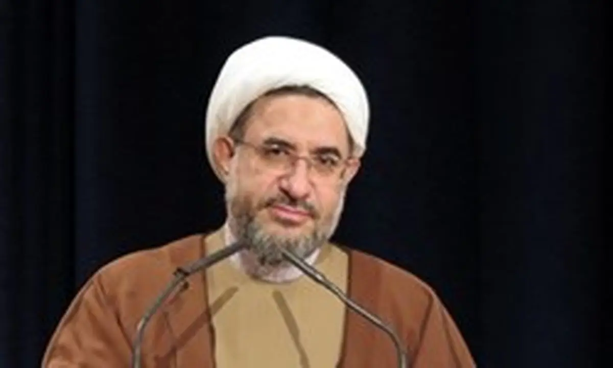 سرکرده دراویش به کار آنها راضی بوده است