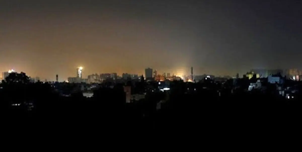 شرق اوکراین در خاموشی کامل؛ زلنسکی روسیه را مسئول خواند